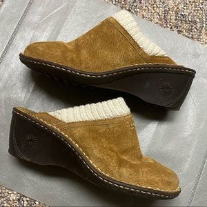 Brown Gael Clogs with Knit Cuffs